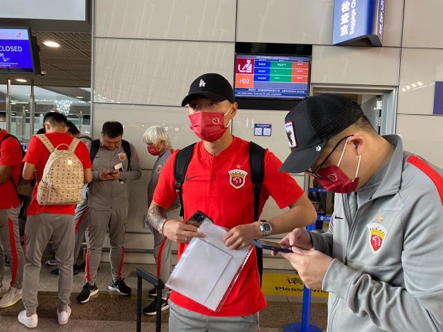 开云注册网址-海港出征亚冠携20名球员仅一门将 傅欢有望任队长